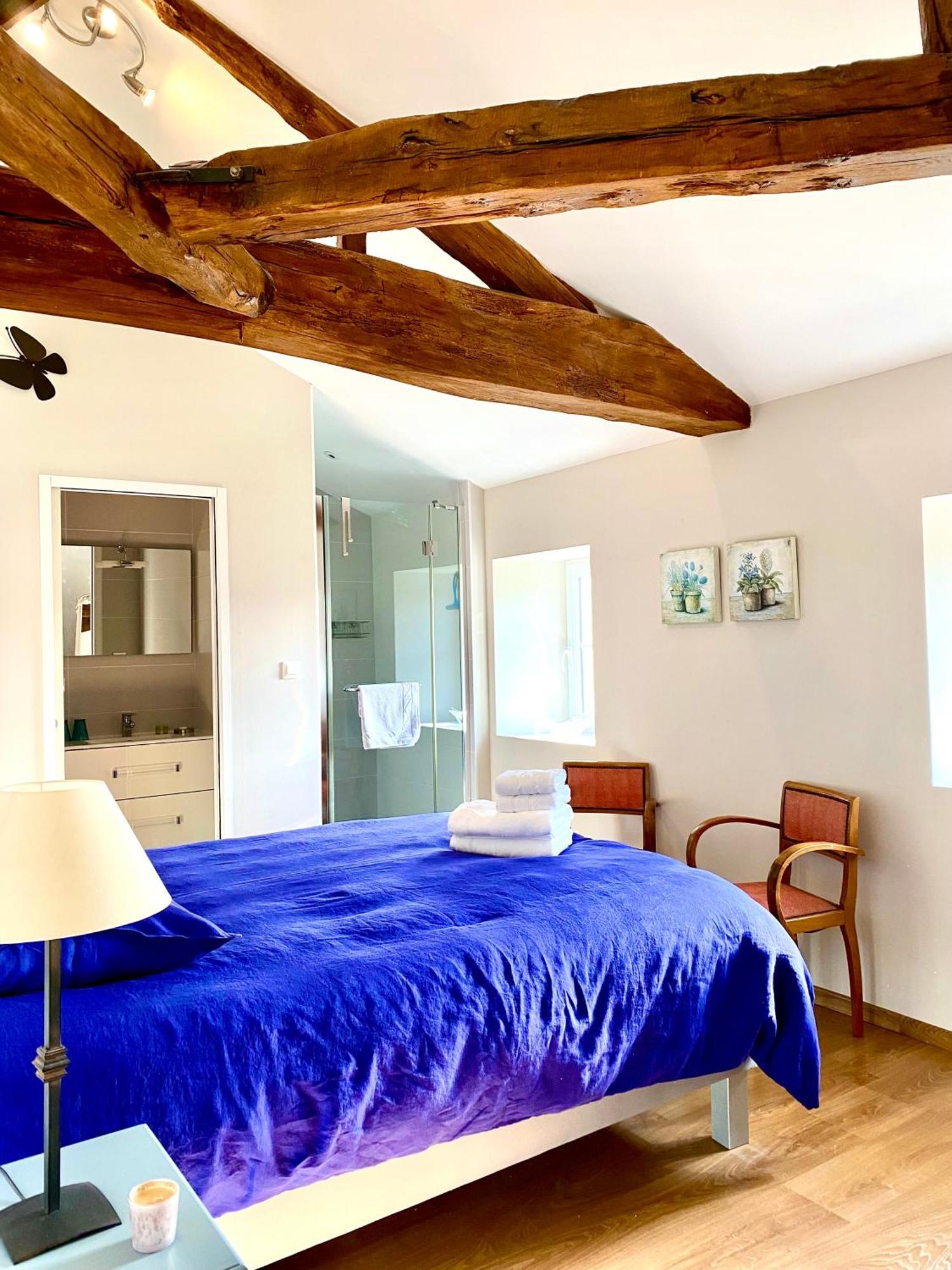 Aux Agapanthes, Chambres D'Hotes Charentaises De Charme Avec Piscine Aumagne Exteriör bild
